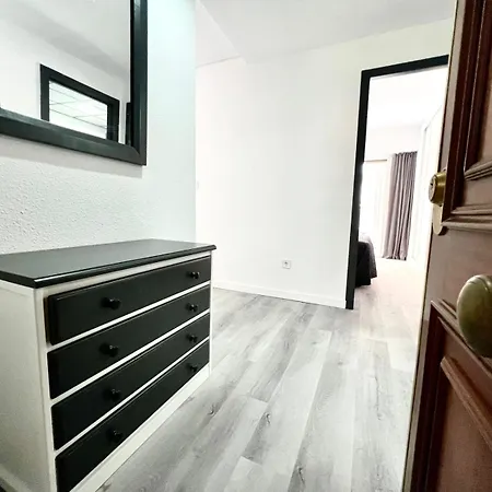 Lovely Esperanto Апартаменты Бенидорм