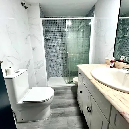 Lovely Esperanto Апартаменты Бенидорм